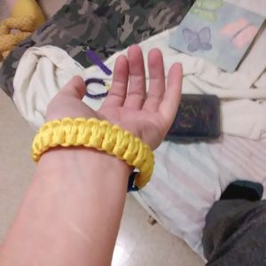 Paracord bracelet
